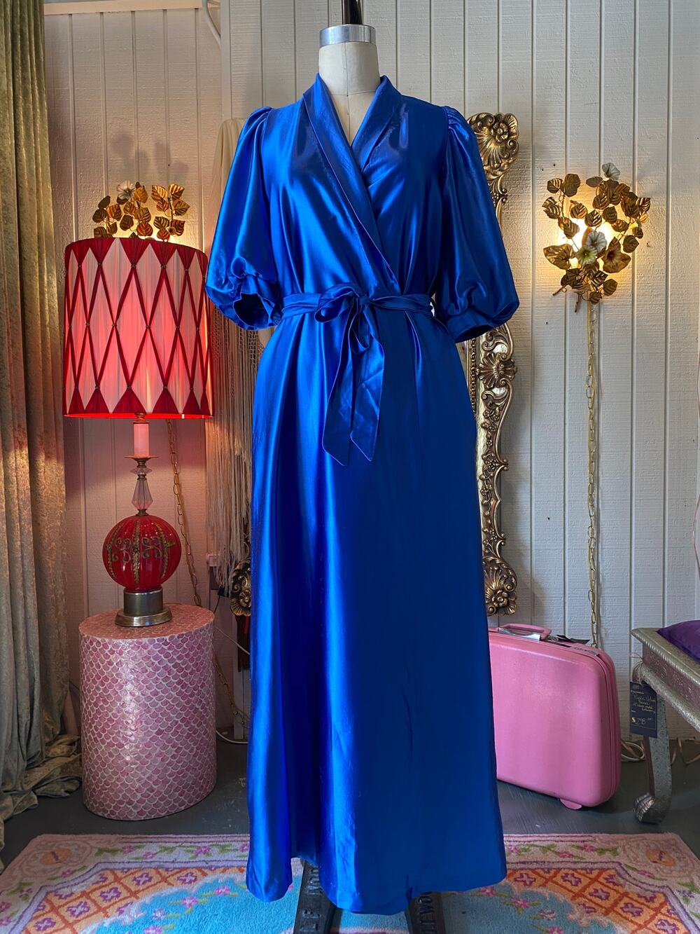 vintage 1980s miss elaine blue satin puff sleeves robe, 80s dressing gown, s/m
